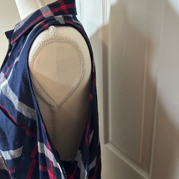 Juniors Ambiance cold shoulder plaid button down shirt size Large - Picture 4 of 8